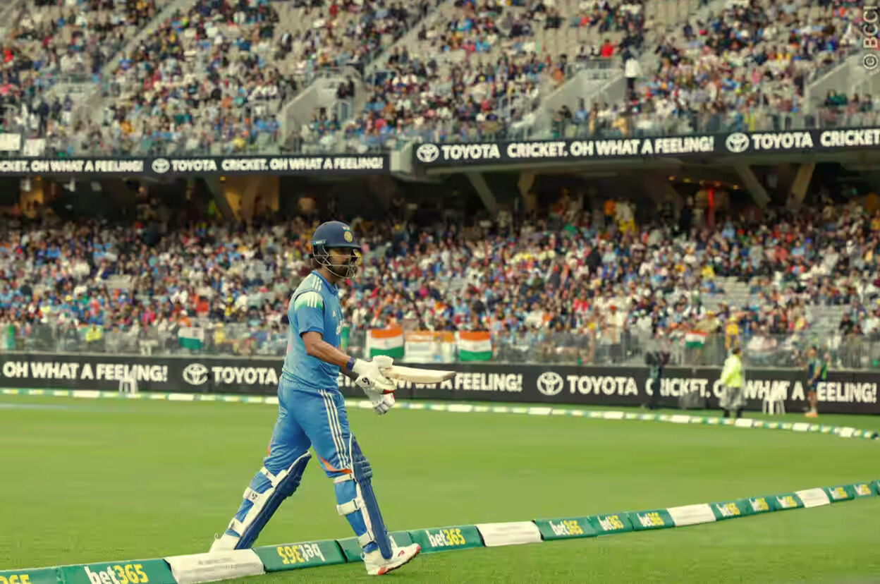 कप्तान मिशेल को मन ऑफ द मैच चुना और भारत को 7 विकेट से हराया